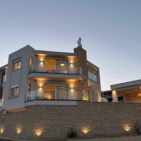 Elia Luxury Residence Халкис Екстериор снимка