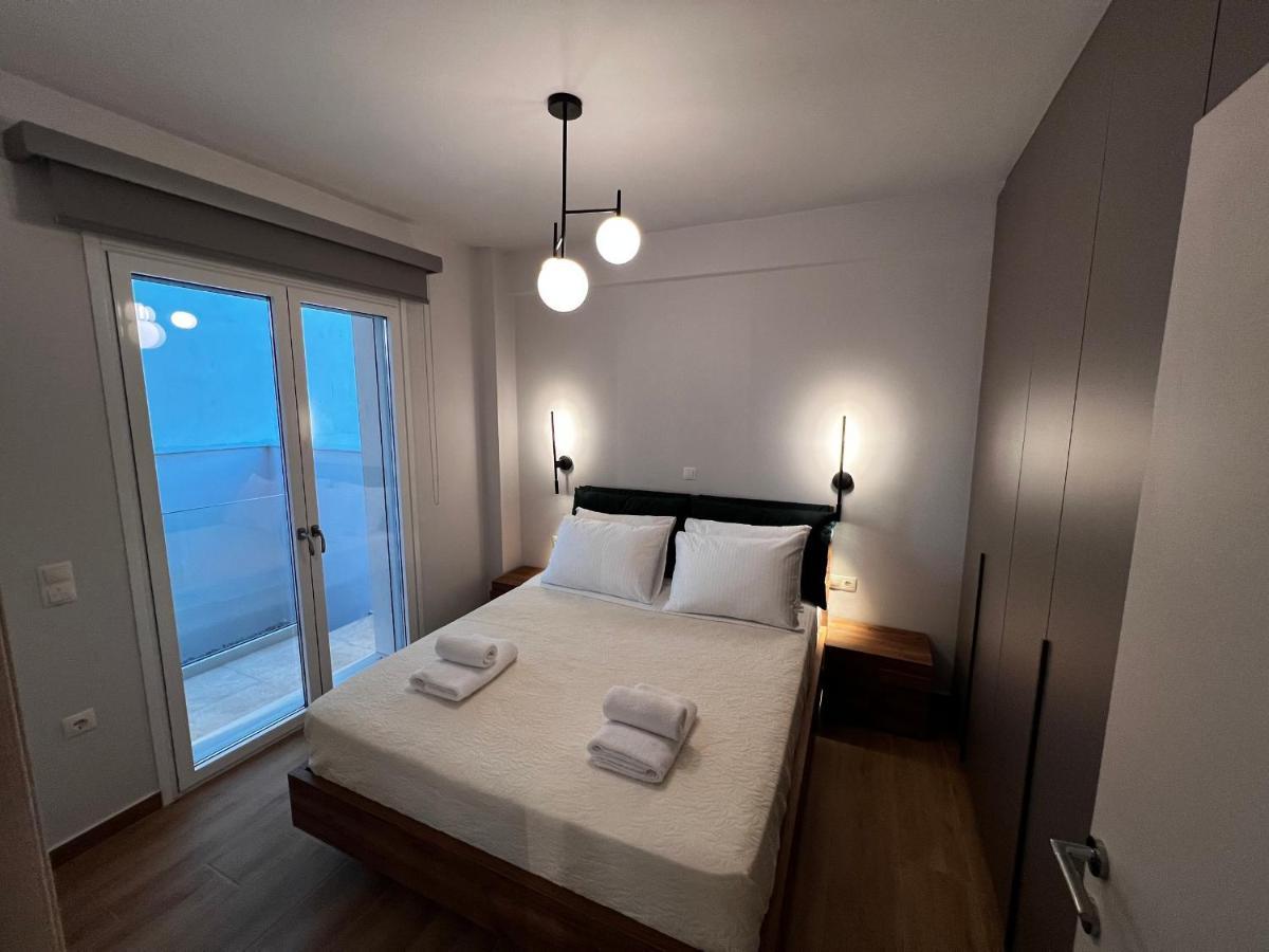 Elia Luxury Residence Халкис Екстериор снимка