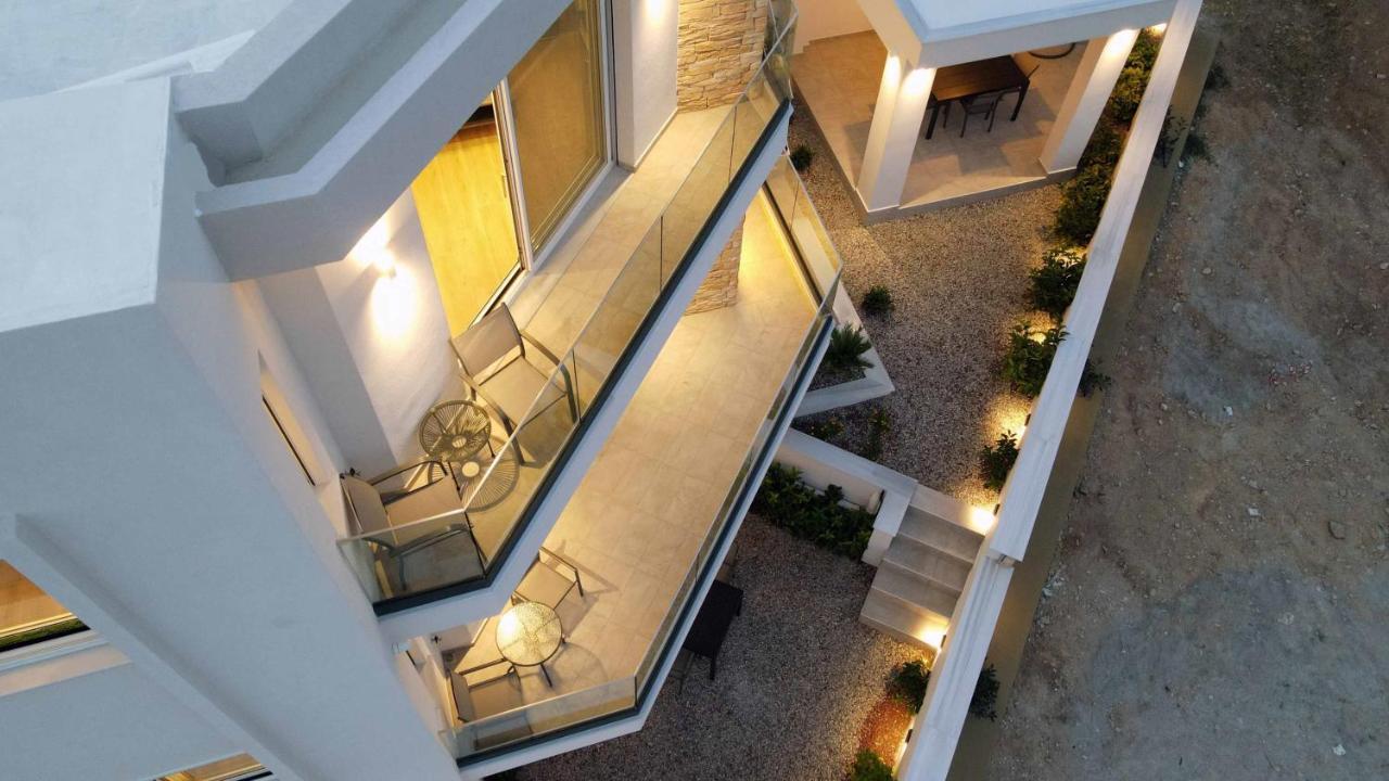 Elia Luxury Residence Халкис Екстериор снимка