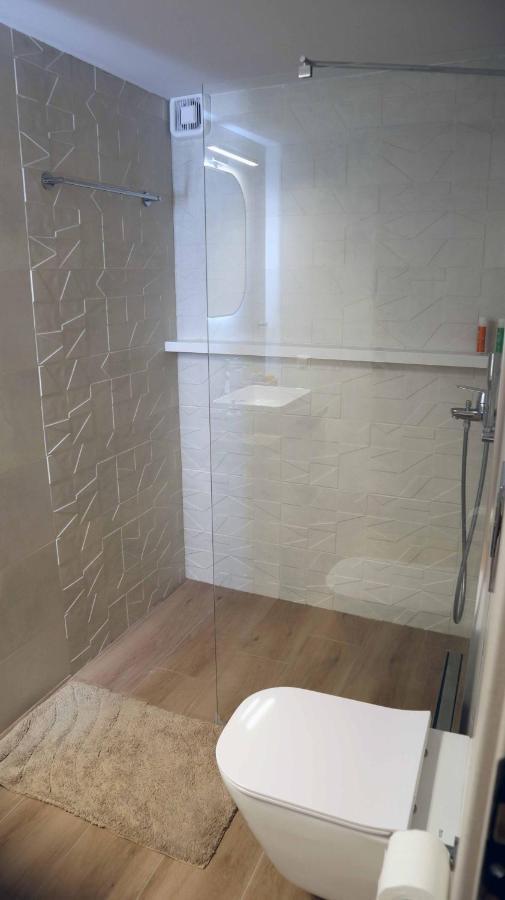 Elia Luxury Residence Халкис Екстериор снимка