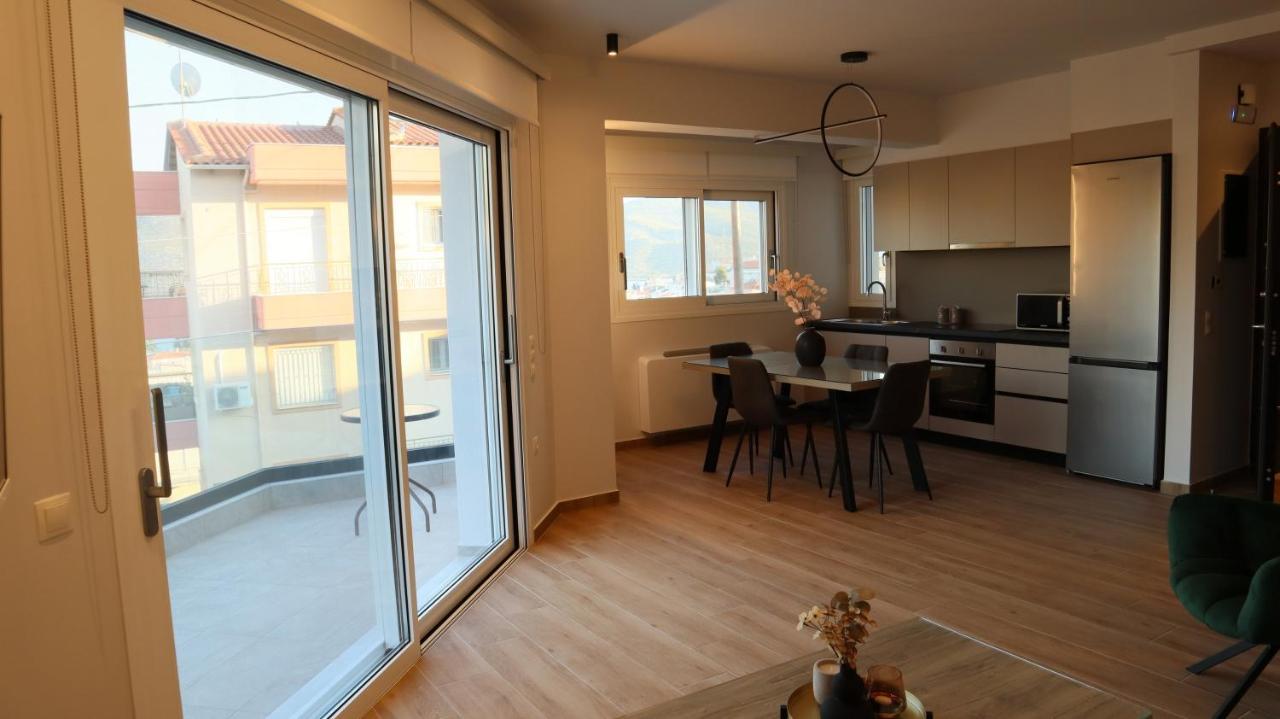 Elia Luxury Residence Халкис Екстериор снимка
