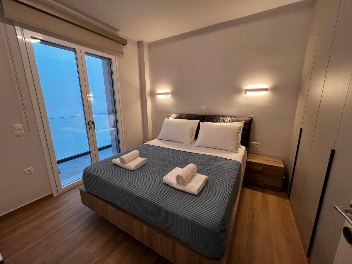 Elia Luxury Residence Халкис Екстериор снимка